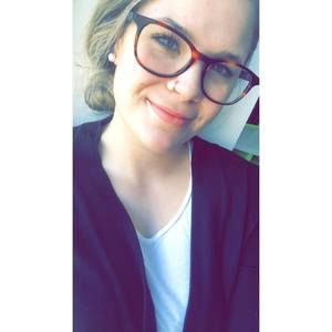 Meet your Posher, Abby